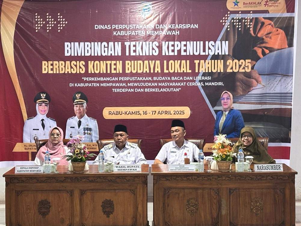 Menggali Kearifan Lokal Lewat Tulisan: Dispussip Mempawah Gelar Bimtek Kepenulisan Berbasis Budaya